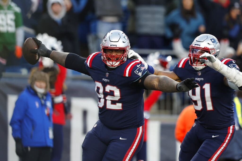 Patriots Daily: Davon Godchaux Missing; Steelers Win On TNF - Patriots ...